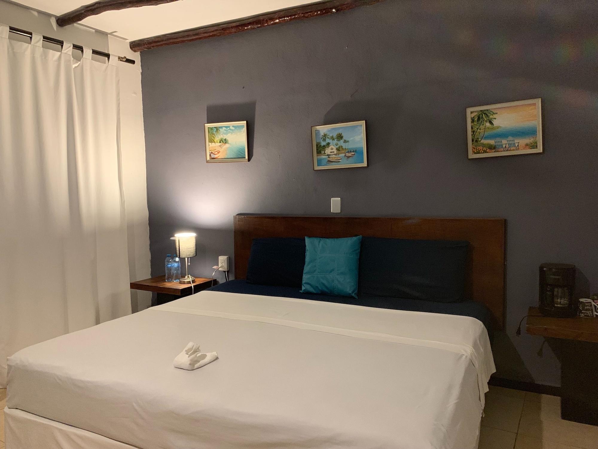 Hotel Arenas Mahahual Exterior photo